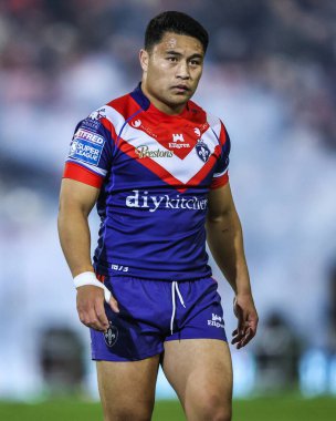 Mason Lino of Wakefield Trinity in the pre-game warm up during the Betfred Super League play-off Eliminator 1 match Leigh Leopards vs Wakefield Trinity at Progress With Unity Stadium, Leigh, United Kingdom, 26th September 2025