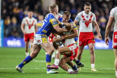 St. Helens 'li Tristan Sailor, 27 Eylül 2025 tarihinde Leeds, İngiltere' deki Headingley Stadyumu 'nda oynanan Betfred Süper Lig eleme maçında Leeds Rhinos-St Helens maçında Leeds Rhinos ile karşı karşıya geldi.