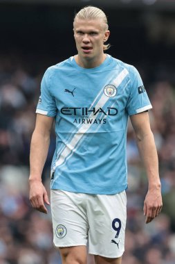 Manchester City ile Burnley arasındaki Premier League maçı sırasında Manchester City 'den Erling Haaland 27 Eylül 2025' te Etihad Stadyumu 'nda karşı karşıya geldi. 