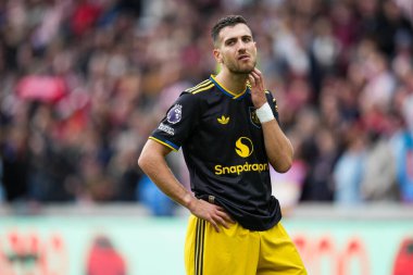 Manchester United takımından Diogo Dalot Premier League maçında Brentford Manchester United 'a karşı Gtech Community Stadyumu, Londra, 27 Eylül 2025 