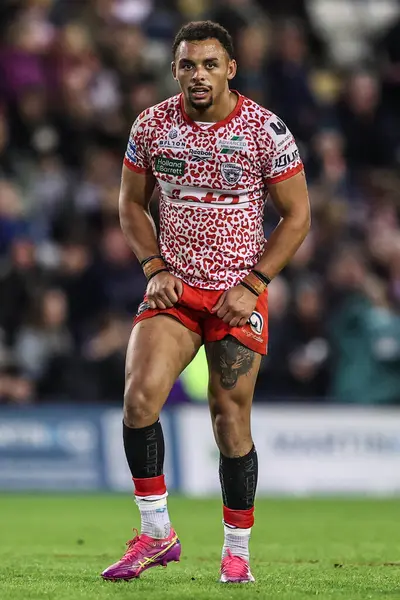 Umyla Hanley of Leigh Leopards during the Betfred Super League play-off Eliminator 1 match Leigh Leopards vs Wakefield Trinity at Progress With Unity Stadium, Leigh, United Kingdom, 26th September 2025