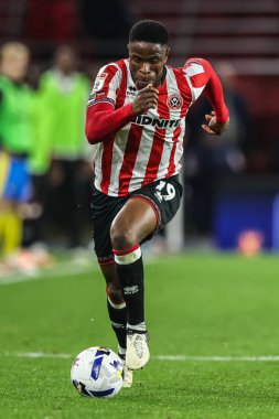 Sheffield United takımından Chiedozie Ogbene 30 Eylül 2025 'te Bramall Lane, Sheffield, İngiltere' de Sheffield United ile Southampton arasındaki maçta topu aldı.
