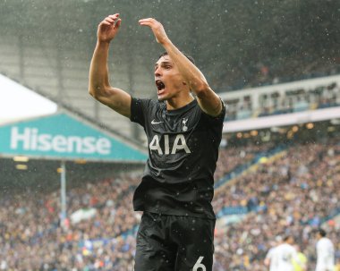 Tottenham Hotspur 'dan Joao Palhinha Premier Lig maçında takımının golünü Elland Road, Leeds, İngiltere' de Leeds, 4 Ekim 2025 'de oynanan Tottenham Hotspur maçında kutladı. 
