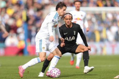 Leeds United takımından Brenden Aaronson, Leeds United 'ın Tottenham Hotspur' a karşı 4 Ekim 2025 'te oynadığı Premier League maçında 