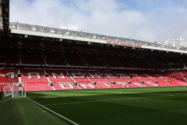 Old Trafford 'un Premier League maçı sırasında Manchester United ile Sunderland' ın Old Trafford, Manchester, İngiltere 'de karşı karşıya geldiği maçın genel görünümü, 4 Ekim 2025 