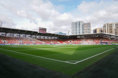 Premier League karşılaşması öncesinde Gtech halk stadyumunun genel görüntüsü Brentford Manchester City 'ye karşı Gtech Community Stadyumu, Londra, Birleşik Krallık, 5 Ekim 2025