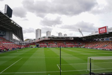 Premier League karşılaşması öncesinde Gtech halk stadyumunun genel görüntüsü Brentford Manchester City 'ye karşı Gtech Community Stadyumu, Londra, Birleşik Krallık, 5 Ekim 2025
