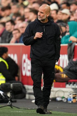 Premier Lig karşılaşmasında Manchester City 'nin Pep Guardiola teknik direktörü Brentford Manchester City' ye karşı The Gtech Community Stadyumu, Londra, Birleşik Krallık, 5 Ekim 2025