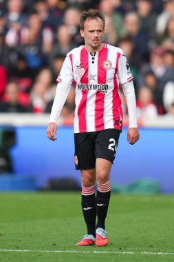 Brentford 'dan Mikkel Damsgaard Premier League maçı sırasında Brentford Manchester City' ye karşı Gtech Community Stadyumu, Londra, Birleşik Krallık, 5 Ekim 2025