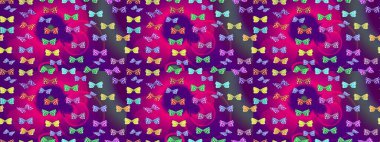 Sırtın için parlak bir dövme. Kelebek tasviri. Mor arka planda güzel renkli kelebek. Tropik gerçekçi kelebek. Raster..