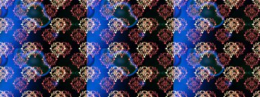 Siyah, mavi ve pembe renkli ve altın elementli klasik, pürüzsüz desen. Noel 2019, kar tanesi, yeni yıl.