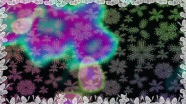 Renkli unsurlarla hareketli arka plan görüntüleri. Suluboya desenli el çizimi kelebekler. Hoş renklerde illüstrasyon. Kusursuz. Döngü.