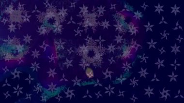 Renkli unsurlarla hareketli arka plan görüntüleri. Suluboya desenli el çizimi kelebekler. Hoş renklerde illüstrasyon. Kusursuz. Döngü.