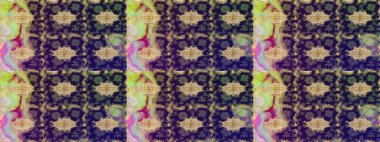 Doku arka planında altın duvar kâğıdı. Barok tarzında altın çiçekli süs. Damask çizimi tekrarlanıyor. Gri renklerdeki altın element.