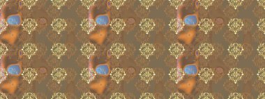 Noel altın kar tanesi kusursuz desen. Kahverengi, bej ve turuncu renklerde altın kar taneleri. Kış kar dokusu duvar kağıdı. Sembol tatili, yeni yıl kutlaması, altın desenler..