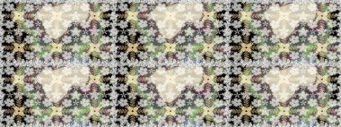 El çizimi çiçekli, soyut, pürüzsüz desen. Tarafsız renklerde çiçekler. Raster illüstrasyonu.