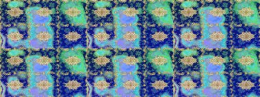 Geleneksel altın sarısı desenli mavi renkli ve altın elementli. Barok tarzında eskiz doğulu süsü..