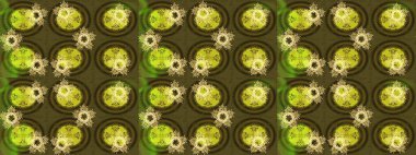 Raster illüstrasyonu. Yılbaşı kış tasarımı için renkli kar taneleri. Kar tanesi karalaması grafikleri elle çizilmiş.