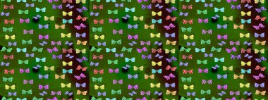 Raster. Tekstil, kumaş, baskı ve davetiye geçmişi. Yeşil renkli illüstrasyon. Kelebeklerle çizim yapın.