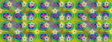 Yeşil, sarı ve mavi renkli kar tanesi süsü. Kar tanesi süsü Raster illüstrasyonu. Güzel süs eşyası. Kar taneleri izole edildi.