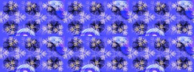 Mor, mavi ve nötr kar taneleri. Raster illüstrasyonu. Noel ve yeni yıl moda baskıları için tatil tasarımı. Kar tanelerinin soyut arkaplanlı Noel deseni.