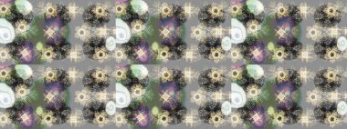 Güzel raster grisi, nötr ve bej kar taneleri renkli bir arkaplanda izole edilmiş. Düşen Noel stili kar taneleri. Kar taneleri, kar yağışı. Görüntü.