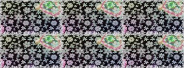 Kusursuz etnik tasarım. Yatak çarşafları, ceket, paket tasarımı, kumaş ve moda kavramları için tekstil baskısı. Çiçekleri, deniz kabukları, mandalaları ve suluboya efektleri olan deniz altyapısı.