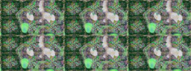 Eskiz stili yeşil renkler. Şirin karalama çiçekleri olan kusursuz çiçek desenleri. Raster illüstrasyonu. El yapımı çiçek ve bitki koleksiyonu. Raster illüstrasyonu.