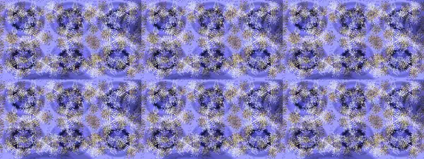 Elle çizilmiş kartanesi karalaması. Yılbaşı kış tasarımı için renkli kar taneleri. Raster illüstrasyonu.