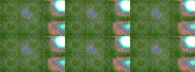 Parlak renkli çiçekleri ve yeşil, nötr ve mavi renkte yaprakları olan şaşırtıcı, pürüzsüz çiçek deseni. Moda baskıları için zarif bir şablon. Modern çiçek arkaplanı. Halk stili.