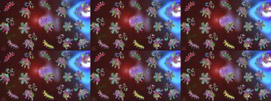 Kar taneleri tasarımı. Son moda kar taneleri ve elementler onun kartlarını gösteriyor. Retro tarzı, kış elementleri. Modern soyut tasarım posteri, kapak, kahverengi, mor ve mavi renkli kart tasarımı.