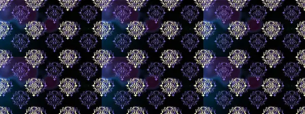 Kusursuz klasik raster altın desenli. Geleneksel oryantasyon süsü. Klasik klasik klasik arka plan. Altın desenli siyah, mor ve mavi renklerde altın elementler.