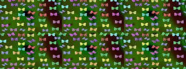 Kağıt, kumaş ve ambalaj için uygun. Robot resim. Yeşil arka planda renkli kelebek koleksiyonu. Kart, baskı ve davetiye için basit kadınsı bir model. Raster illüstrasyonu.