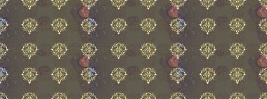 Doğu tarzında klasik tasarım öğesi. Çiçekli süslemeli, pürüzsüz bir desen. Süslü dantel iz sürücü. Duvar kâğıdı için altın süslü bir illüstrasyon. Gri, kahverengi renkler üzerine geleneksel Arapça dekor
