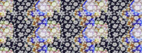 Soyut etnik raster kusursuz desen. Vadinin gri renkli çiçekleri. Çiçekler..