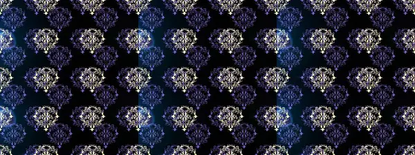 Siyah, mor ve mavi renklerde, altın elementli klasik, dikişsiz desen. Raster illüstrasyonu.