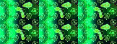 Yeşil, mavi ve siyah renkli çiçeklerle kusursuz çiçek deseni. Çiçekler suluboya tarzında yeşil, mavi ve siyah renklerde.