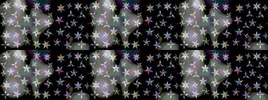 Siyah renkte manzaralı çiçek deseni. Sevgililer günü ve tebrik kartı konsepti için şık bir davetiye. Çiçek kompozisyonu, el boyası, hassas şablon. Üst görünüm, yumuşak biçim.