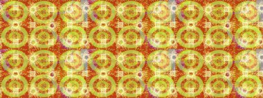 Güzel sarı, turuncu ve nötr kar taneleri renkli bir arkaplanda izole edilmiş. Kar taneleri, kar yağışı. Düşen Noel stili kar taneleri. Görüntü.