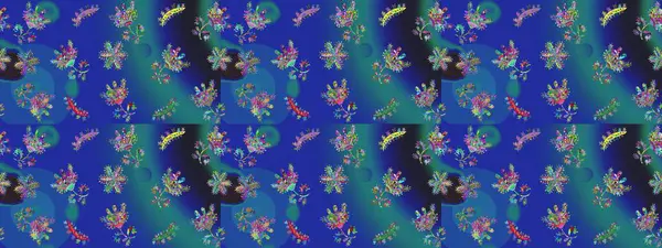 Zentangle zarif kar tanesi. Raster süslemeleri, Noel tebrik kartları, davetiye şablonu. Renkli sayfalar.