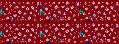 Kırmızı renkte çiçekler. Kumaş desenli papatya çiçekleri ayrıntıları.