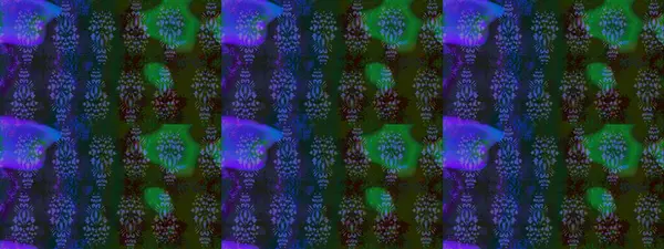 Kullanılabilir Tekstil, tebrik kartı, boyama kitabı, telefon durumda yazdırma için. Hint çiçek desenli madalyon desen. Raster kına dövme tarzı. Etnik Mandala süsleme.