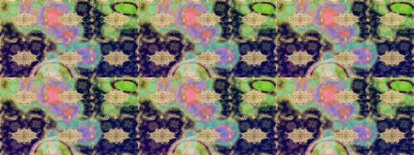 Barok tarzında eskiz oryantal süsü. Tarafsız renkler üzerine geleneksel altın eskiz deseni.