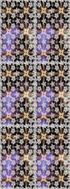 Siyah ve nötr renklerde parlak çiçekli halı deseni.