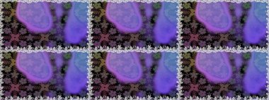 Küçük çiçekli kusursuz yay deseni. Raster illüstrasyonu. Suluboya tarzında mor renkler üzerine.