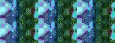 Kar tanelerinin soyut arkaplanlı Noel şablonu. Mavi ve yeşil kar taneleri. Raster illüstrasyonu. Noel ve Yeni Yıl moda baskıları için tatil tasarımı.