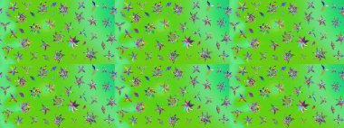 Çocuksu tasarım. Elle çizilmiş çiçek desenli Raster çizimi. Yeşil arka planda. Tekstil, kumaş, ambalaj, hatıra defteri için güzel çiçek arkaplanı..