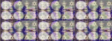 Kış kartı Mutlu Noeller, Yeni Yıl ve Mutlu Tatil Raster çizimleri. Üzerinde gri, nötr ve menekşe rengi kar taneleri olan bir Noel kartı. Kar taneleri arkaplanı.