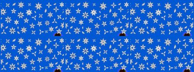 Parlak arkaplanda çiçek kompozisyonu olan suluboya desenleri çiz, ambalajlar, duvar kağıtları, kartpostallar, tebrik kartları, düğün davetiyeleri, romantik etkinlikler vs..