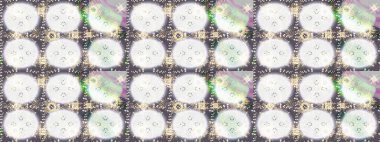 Ortaçağ çiçek desenini çiz. Dekoratif simetri arabesk. Doğum günü kartı, davetiye ya da afiş için iyidir. Raster illüstrasyonu. Bej, nötr ve gri renklerde altın.